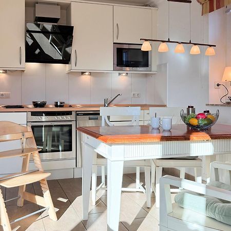 Oeresundhus Whg 3 Apartment เพรโรว์ ภายนอก รูปภาพ